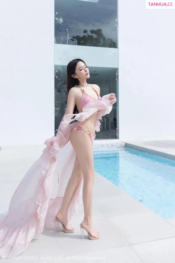 鱼子酱fish  [XiuRen]高清写真图 2024.01.05 No.7920 鱼子酱Fish 比基尼美腿第51张图片